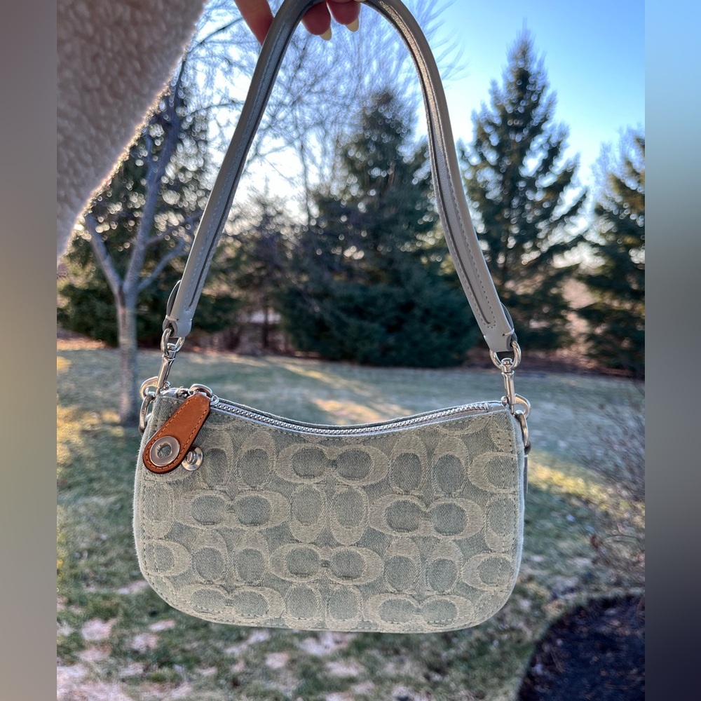 Coach swinger 20 signature denim crossbody bag purse silver blue shoulder bag - Picture 7 of 11